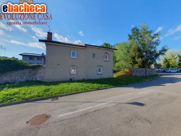 casa indipendente in vendita a Monfalcone in zona San Polo