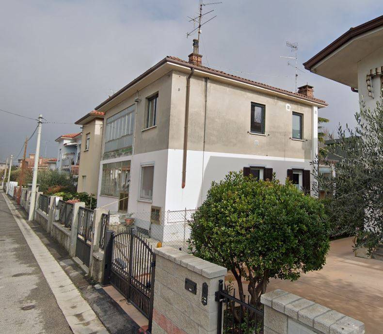 appartamento in vendita a Monfalcone in zona San Polo
