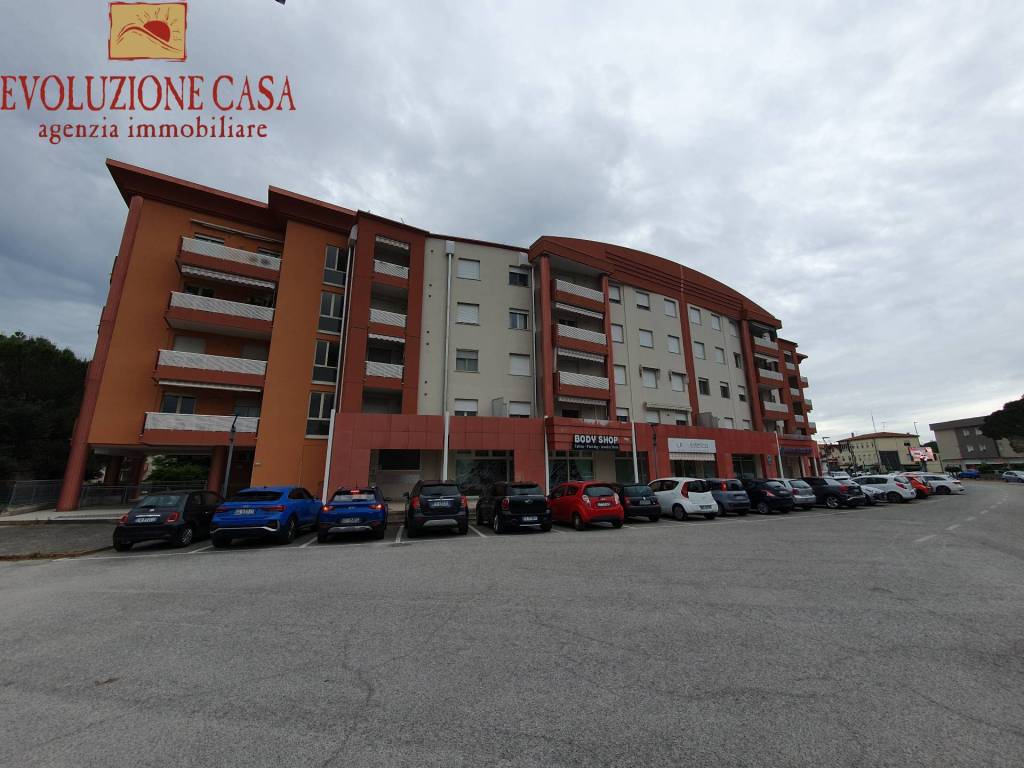 appartamento in vendita a Monfalcone in zona Aris