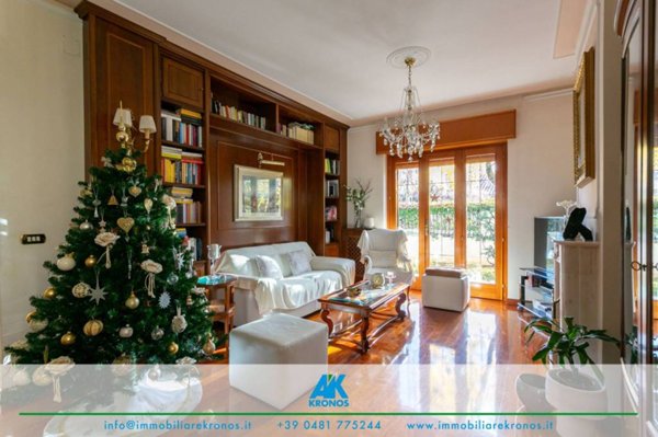 casa indipendente in vendita a Monfalcone in zona Aris