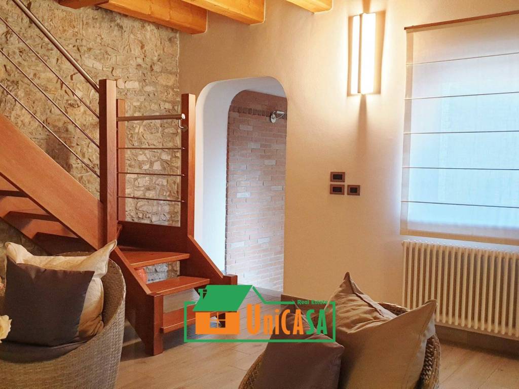 casa indipendente in vendita a Monfalcone in zona Bagni