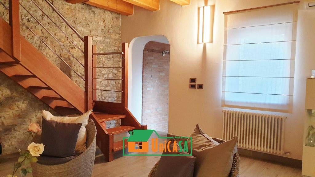 casa indipendente in vendita a Monfalcone in zona Bagni