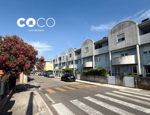appartamento in vendita a Monfalcone in zona Aris