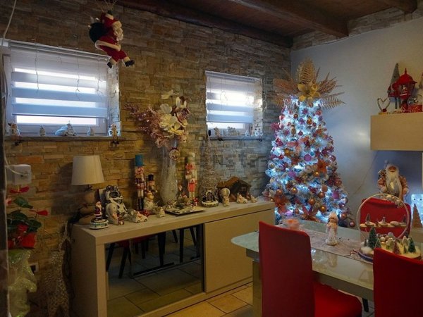 casa indipendente in vendita a Monfalcone in zona San Polo