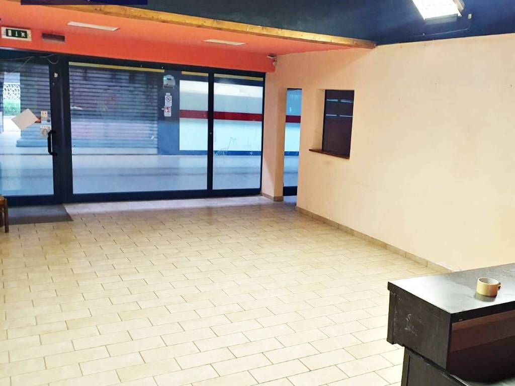 negozio in vendita a Monfalcone