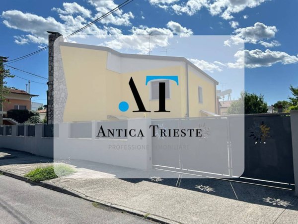 casa indipendente in vendita a Monfalcone