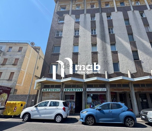 locale commerciale in vendita a Monfalcone