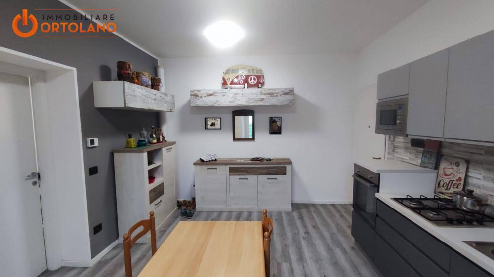 appartamento in vendita a Monfalcone in zona Panzano