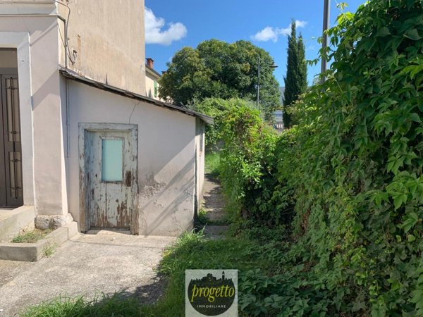 casa indipendente in vendita a Monfalcone in zona Panzano