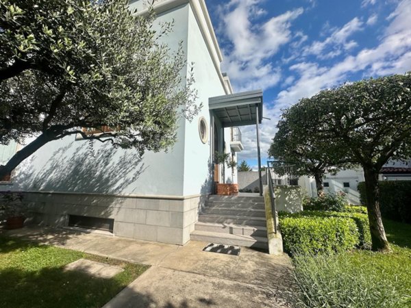 casa indipendente in vendita a Monfalcone