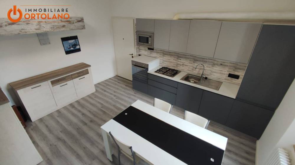 appartamento in vendita a Monfalcone in zona Panzano