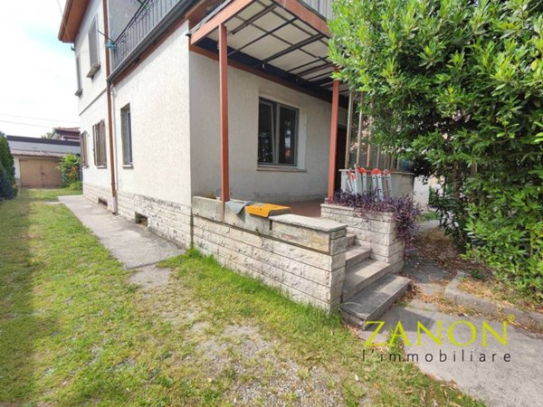 casa indipendente in vendita a Monfalcone
