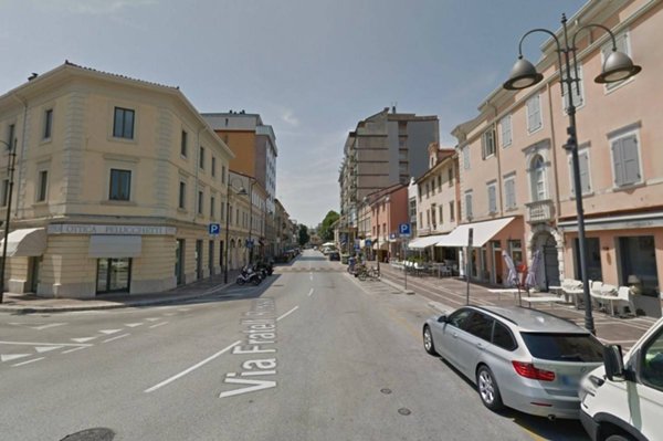 locale commerciale in vendita a Monfalcone