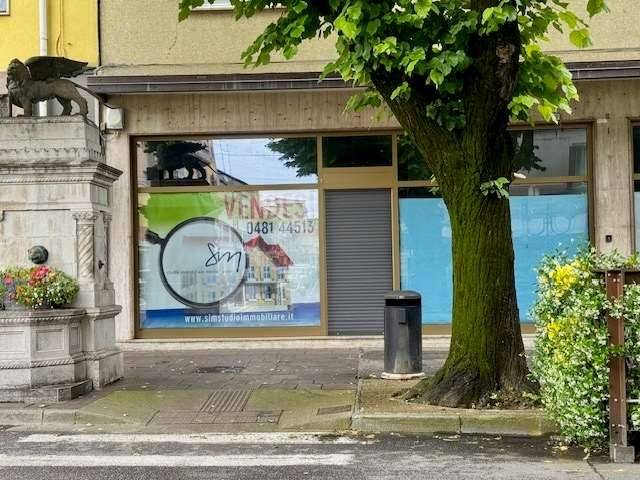 negozio in vendita a Monfalcone