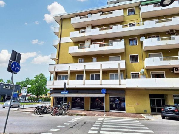 ufficio in vendita a Monfalcone