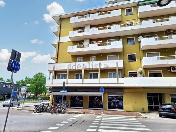 ufficio in vendita a Monfalcone