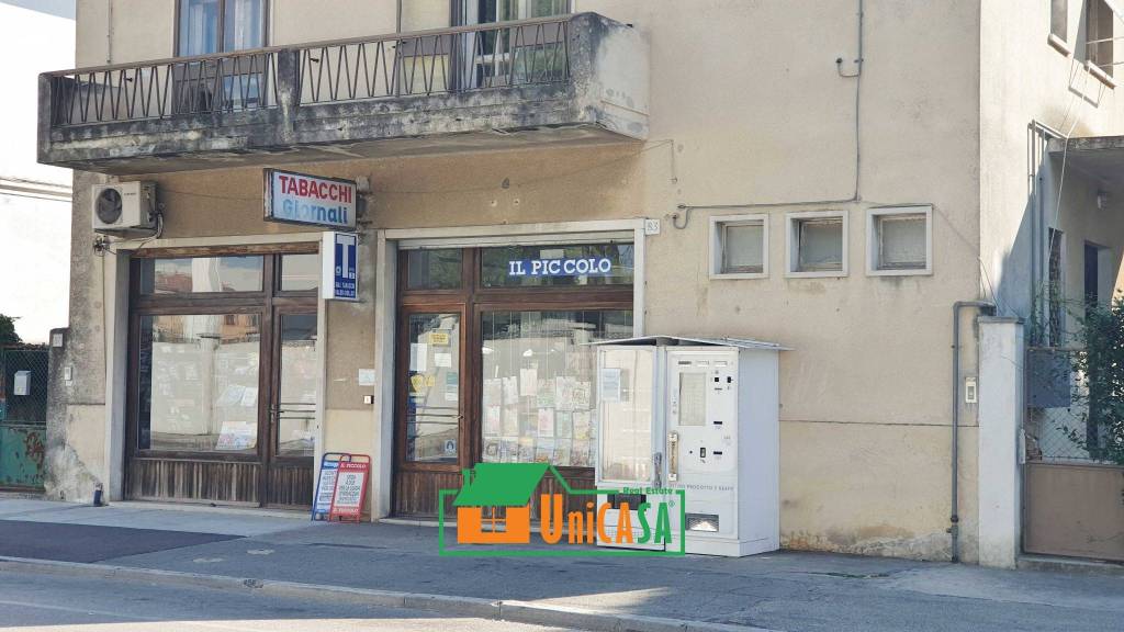 ufficio in vendita a Monfalcone in zona Panzano