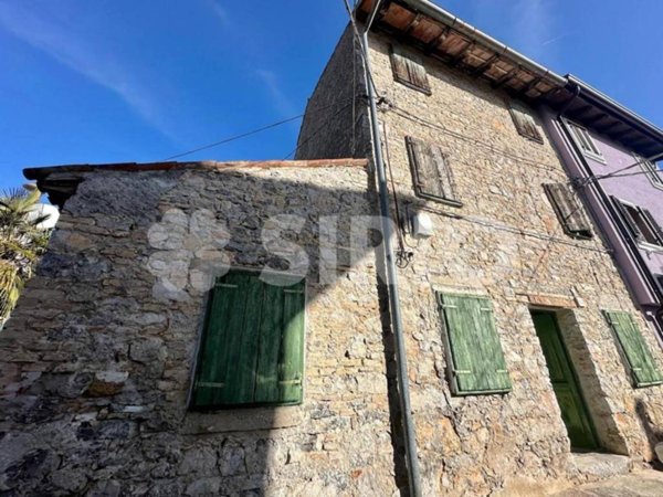 casa indipendente in vendita a Monfalcone