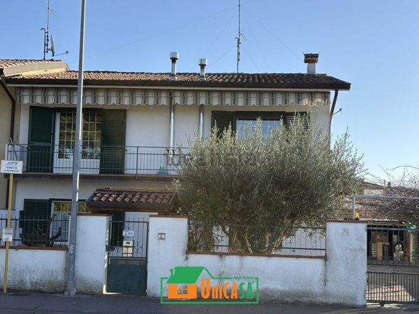 appartamento in vendita a Monfalcone in zona Aris
