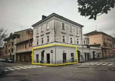 negozio in vendita a Monfalcone