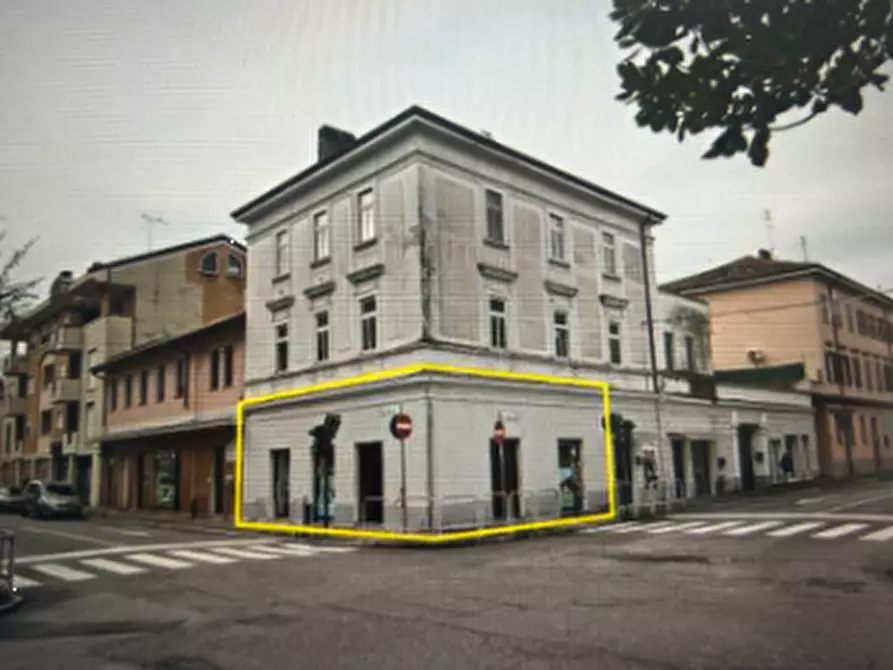 negozio in vendita a Monfalcone