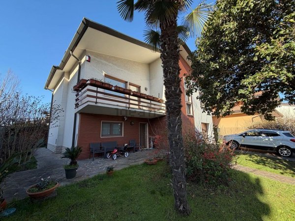 casa indipendente in vendita a Monfalcone