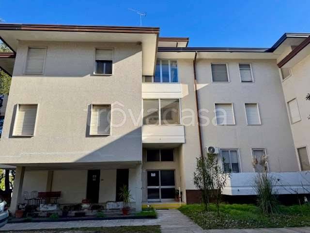appartamento in vendita a Monfalcone in zona Marina Julia