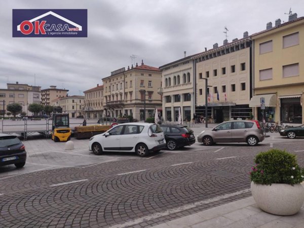 appartamento in vendita a Monfalcone in zona Marina Julia