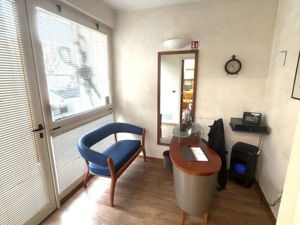 negozio in vendita a Monfalcone