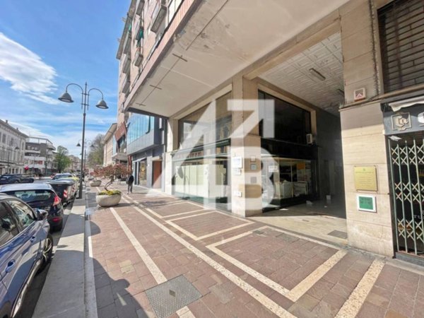 negozio in vendita a Monfalcone