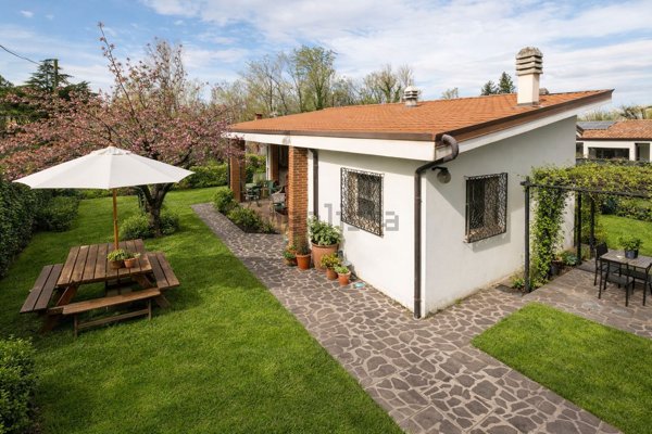 casa indipendente in vendita a Monfalcone in zona Marina Julia