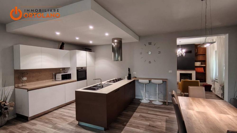 casa indipendente in vendita a Monfalcone in zona Bagni