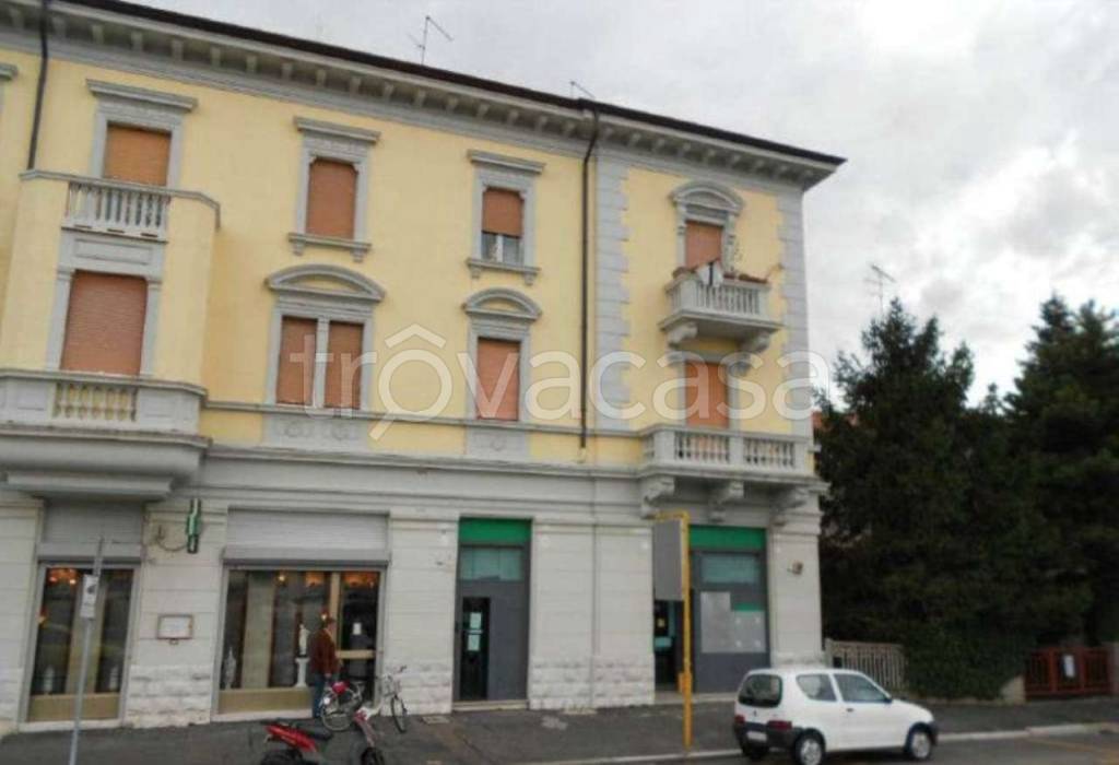 negozio in vendita a Monfalcone