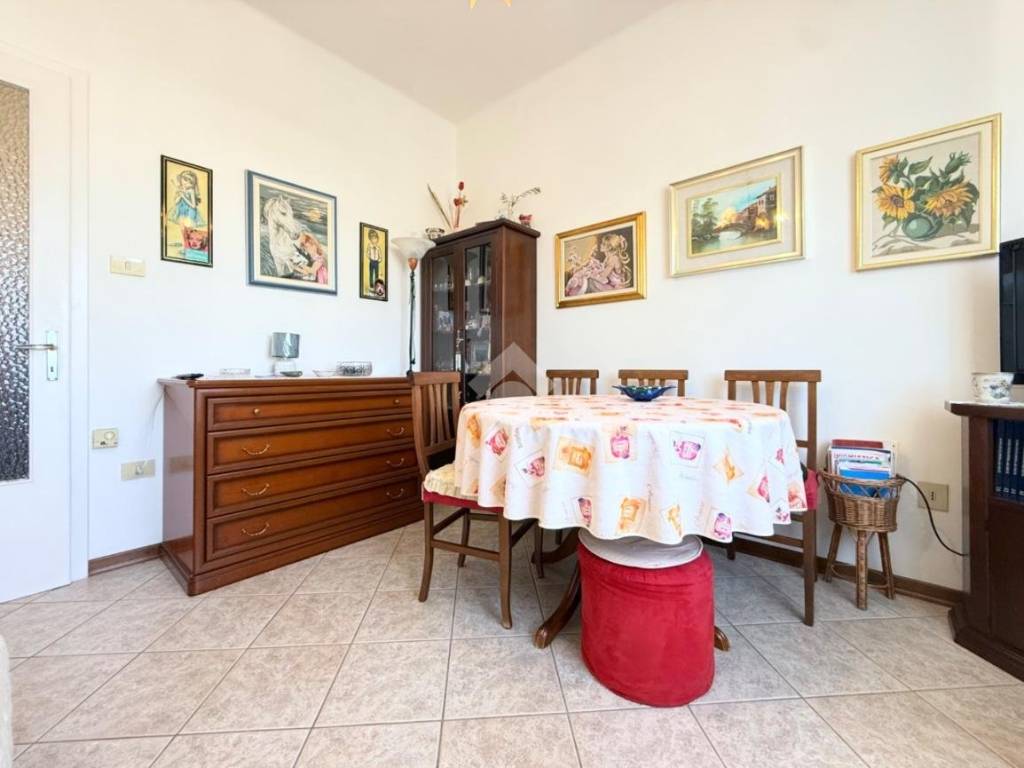 appartamento in vendita a Monfalcone in zona Aris