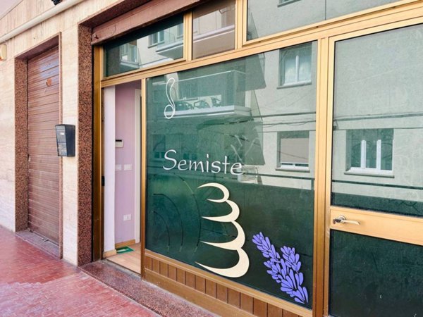 ufficio in vendita a Monfalcone in zona Aris