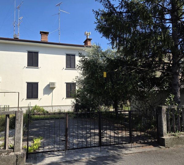 appartamento in vendita a Monfalcone in zona Panzano