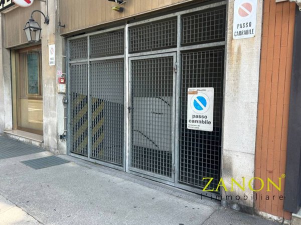 locale di sgombero in vendita a Monfalcone