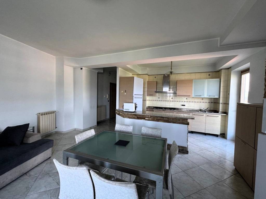 appartamento in vendita a Monfalcone in zona Aris