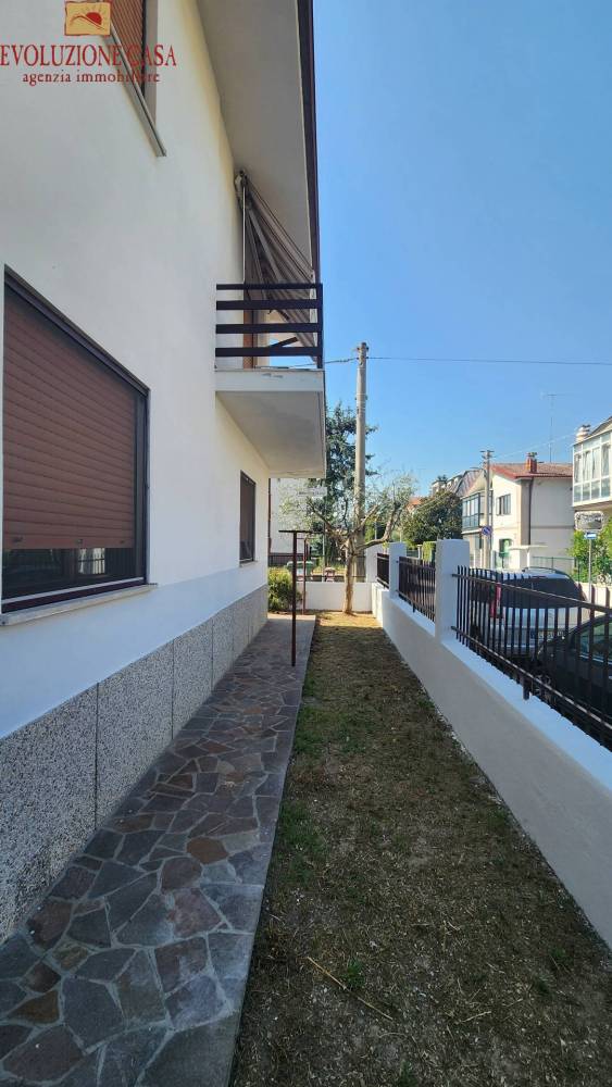 appartamento in vendita a Monfalcone in zona Panzano