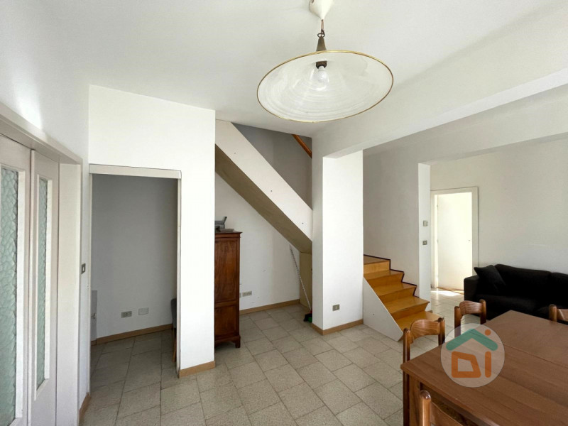 appartamento in vendita a Monfalcone in zona Aris