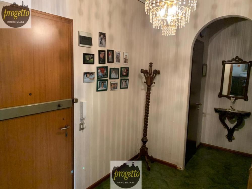 appartamento in vendita a Monfalcone in zona Aris