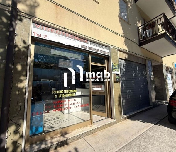 locale commerciale in vendita a Monfalcone