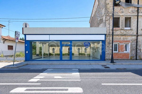 ufficio in vendita a Monfalcone in zona Aris