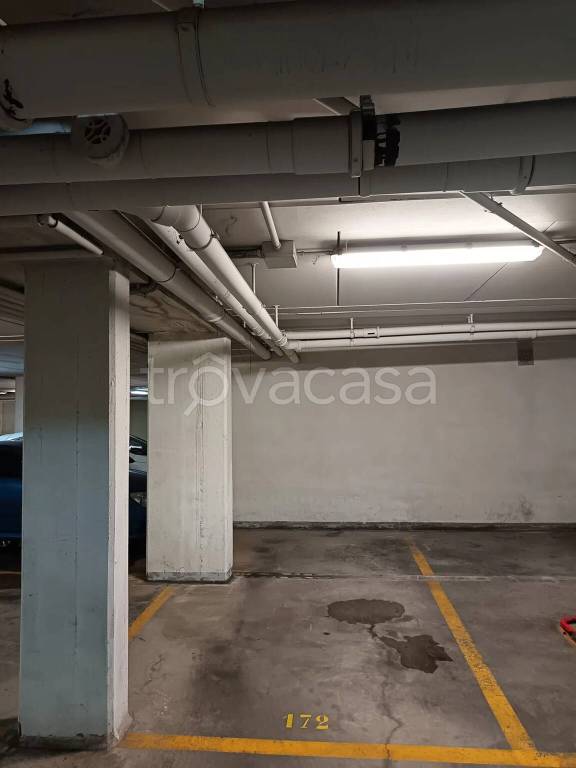 box auto in vendita a Monfalcone