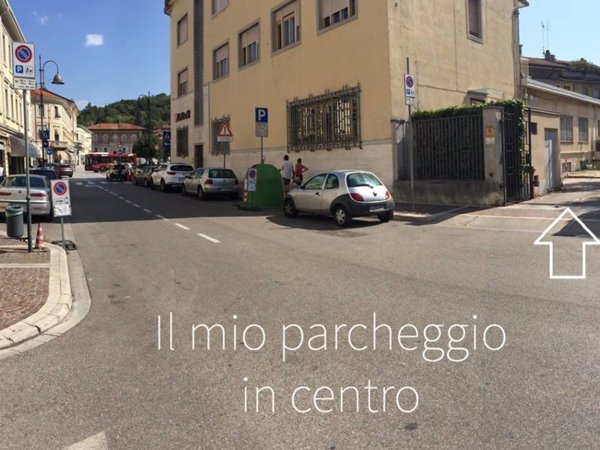 box auto in vendita a Monfalcone