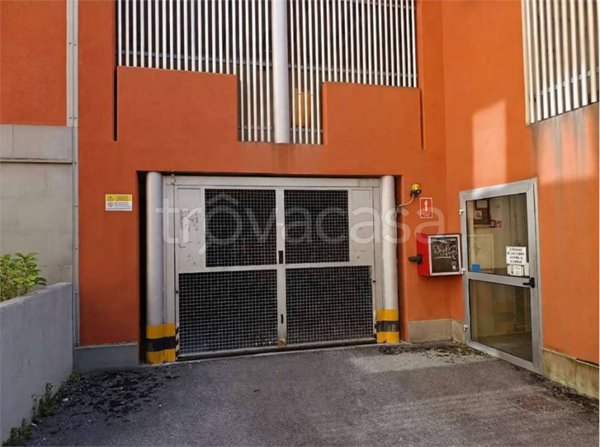box auto in vendita a Monfalcone
