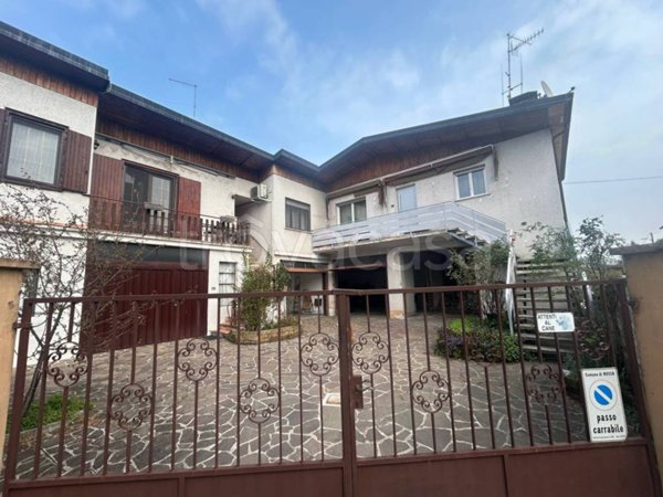 appartamento in vendita a Mossa