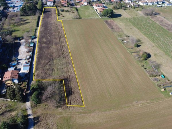 terreno agricolo in vendita a Mossa