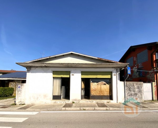 casa indipendente in vendita a Mossa