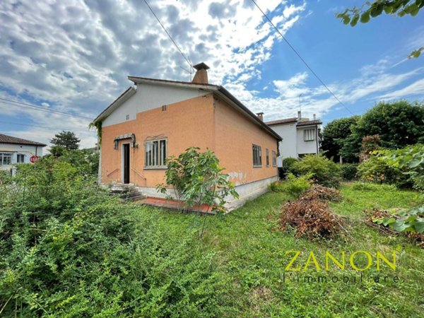 casa indipendente in vendita a Romans d'Isonzo